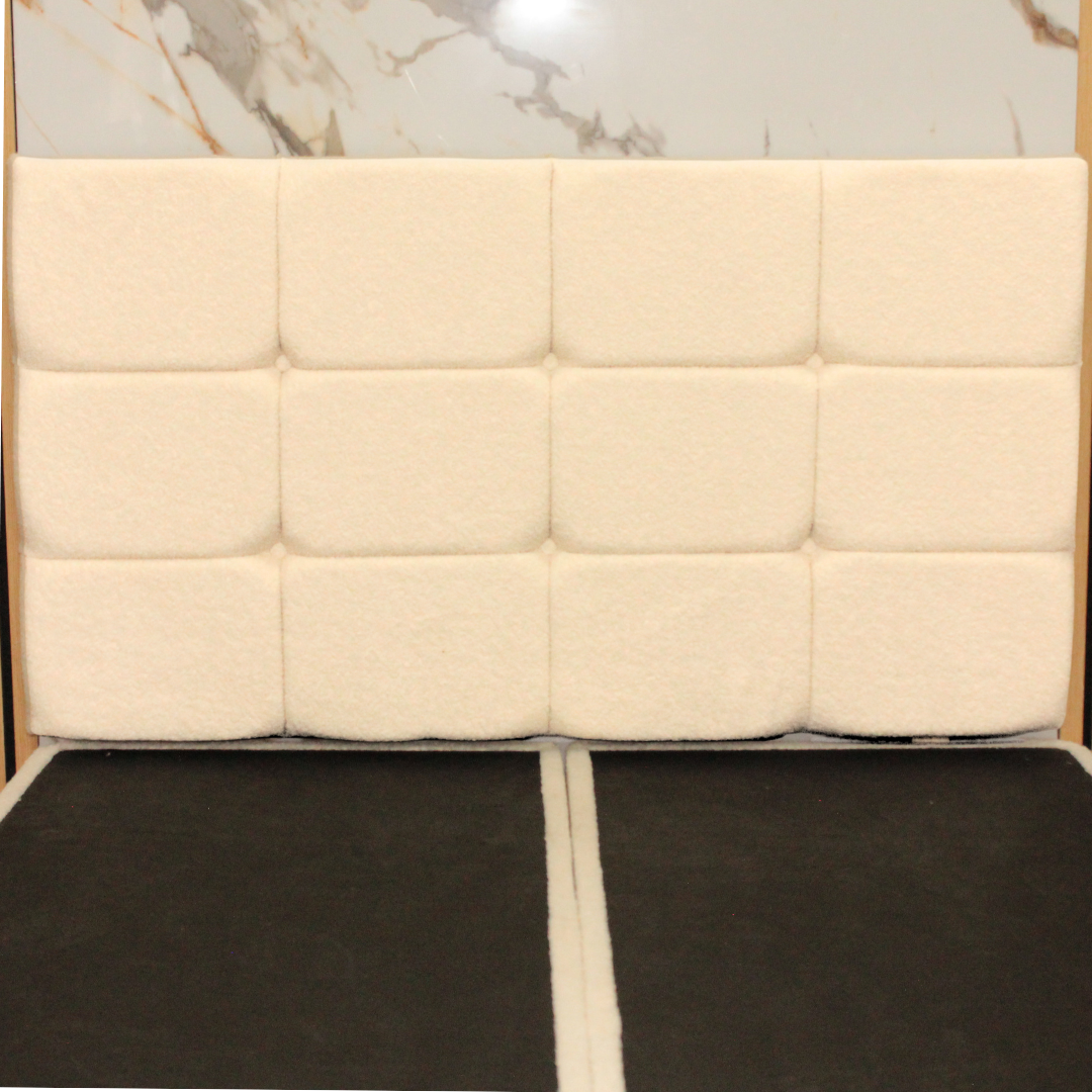Sloane – Cubic Design with Buttons Headboard